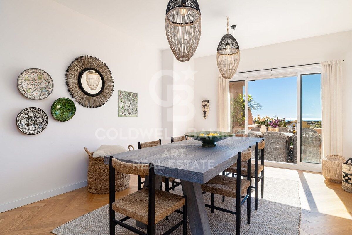 Apartment à Marbella, Malaga, Espagne 3 chambres, 217 m2 No. 178563