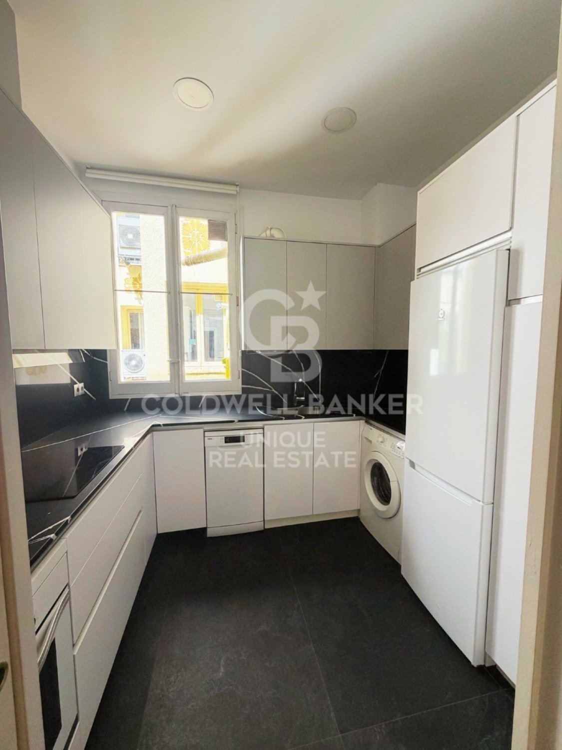 Apartment à Madrid, Espagne 2 chambres, 84 m2 No. 178558