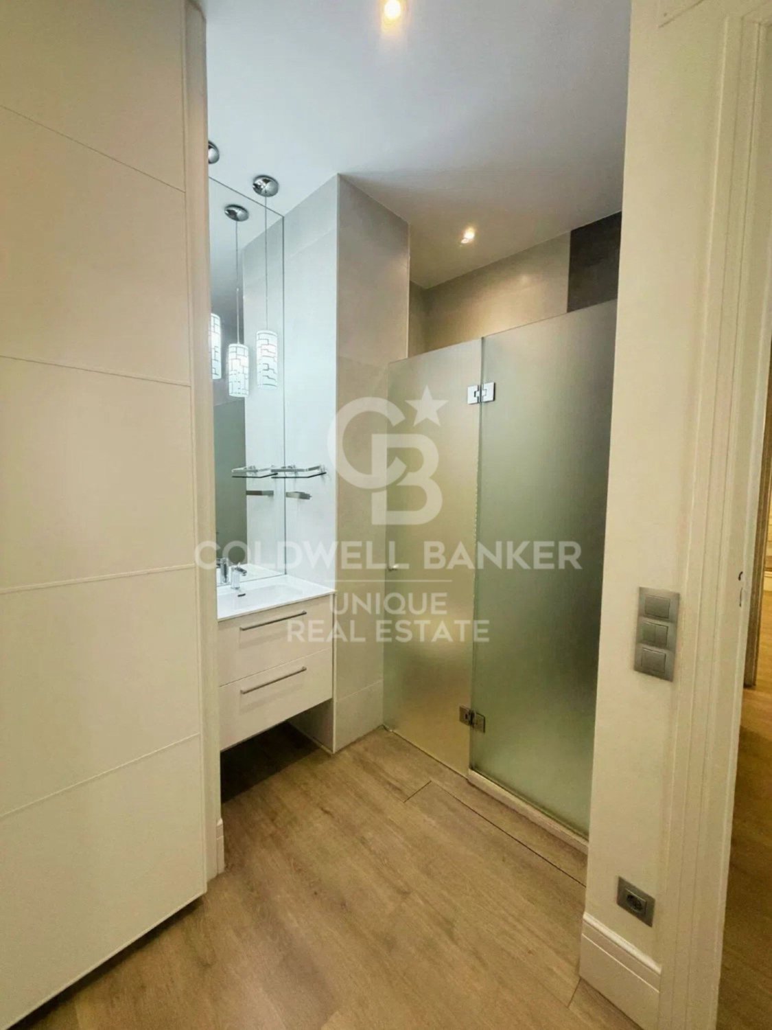 Apartment à Madrid, Espagne 2 chambres, 84 m2 No. 178558