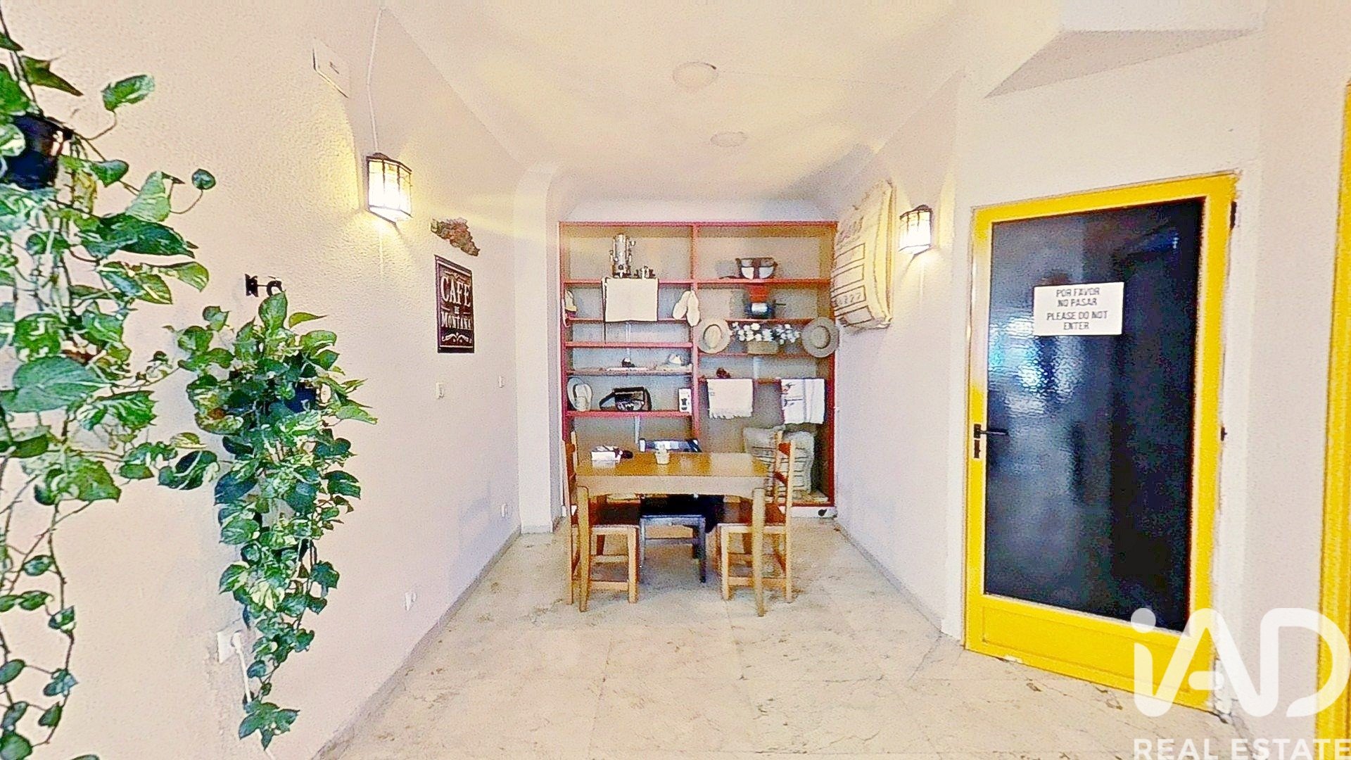 Komerciāls īpašums Alicante, Spānijā 68 m2 Nr. 188479