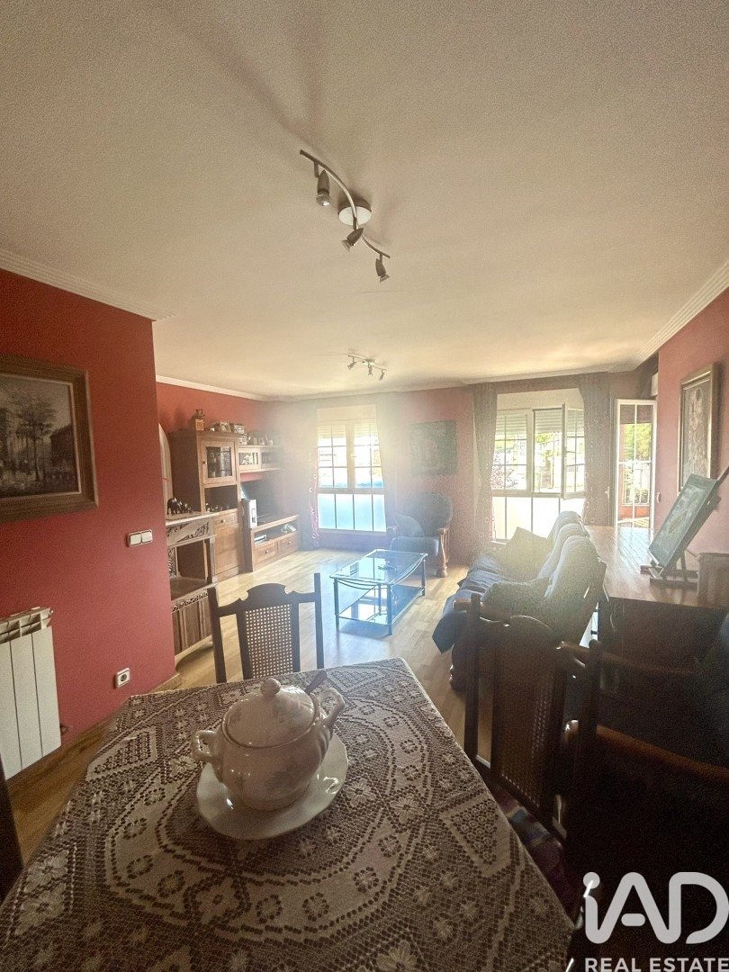 House à Valverde de la Virgen, Leon, Espagne 4 chambres, 388 m2 No. 188478