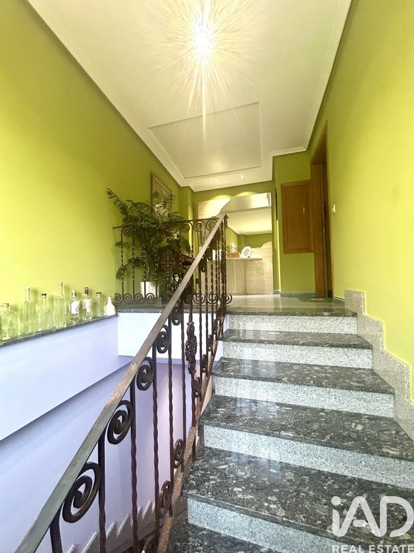 House à Valverde de la Virgen, Leon, Espagne 4 chambres, 388 m2 No. 188478
