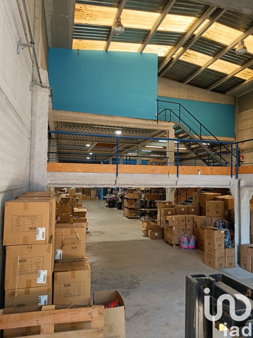 Commercial property in Santa Eulalia De Roncana, Barcelona, Spain 684 sq.m. No. 188476