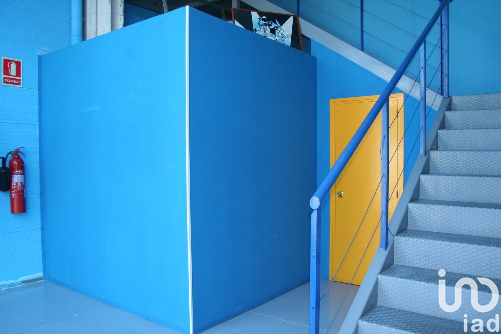 Commercial property in Santa Eulalia De Roncana, Barcelona, Spain 684 sq.m. No. 188476