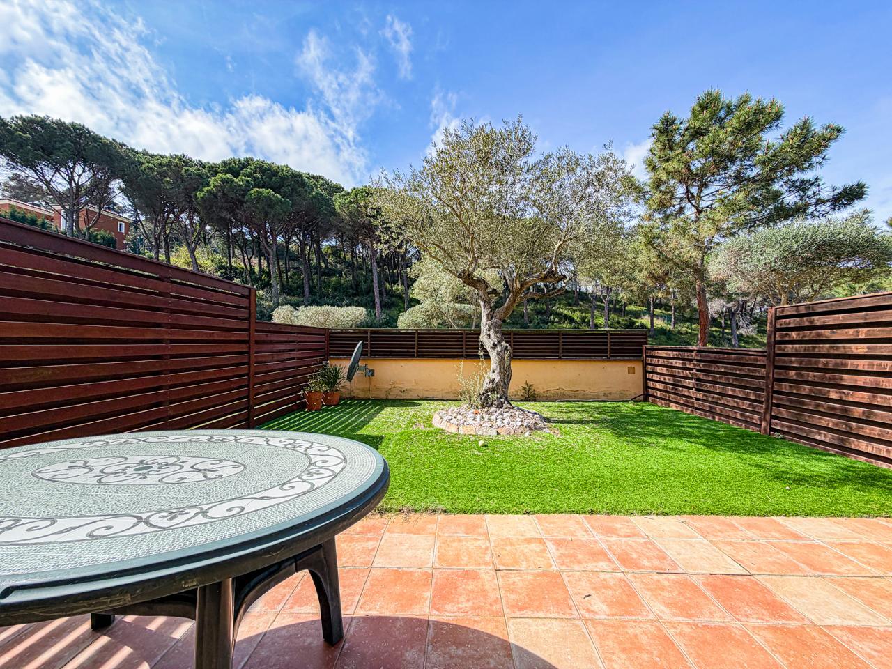 Duplex in Lloret de Mar, Girona, Spain 4 bedrooms, 169 sq.m. No. 183505