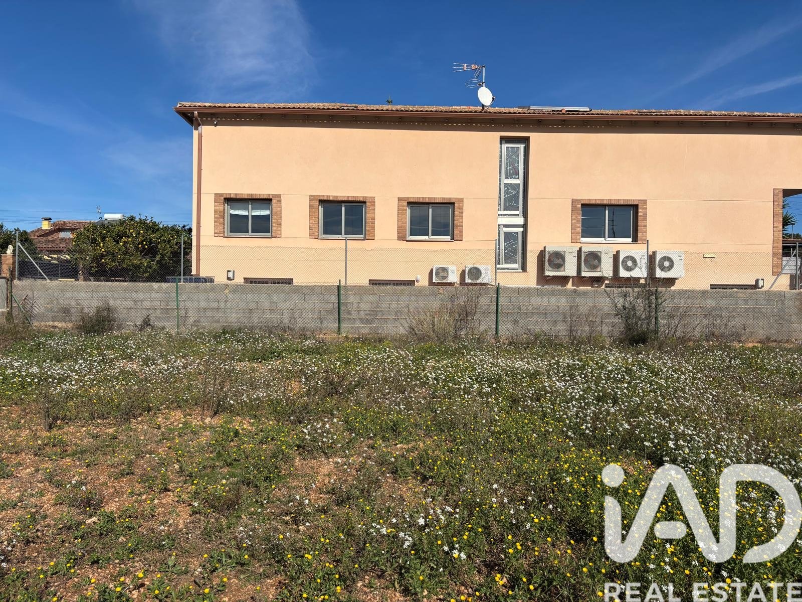 Zemes gabals El Vendrell, Tarragona, Spānijā 523 m2 Nr. 185271