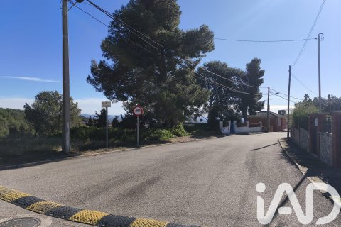 Land plot à La Bisbal Del Penedes, Tarragona, Espagne 636 m2 No. 185272