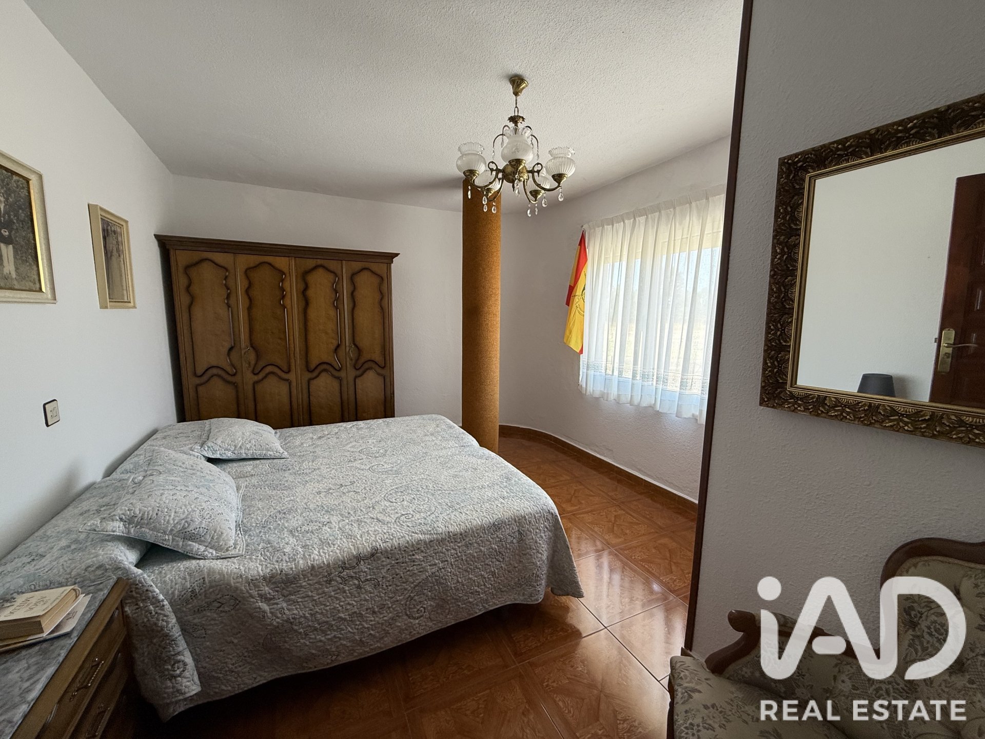 Talo Garrafe de Torio, Leon, Espanja 3 makuuhuonetta, 354 m2 No. 187998