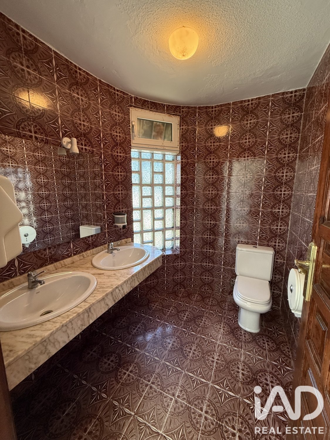 Talo Garrafe de Torio, Leon, Espanja 3 makuuhuonetta, 354 m2 No. 187998
