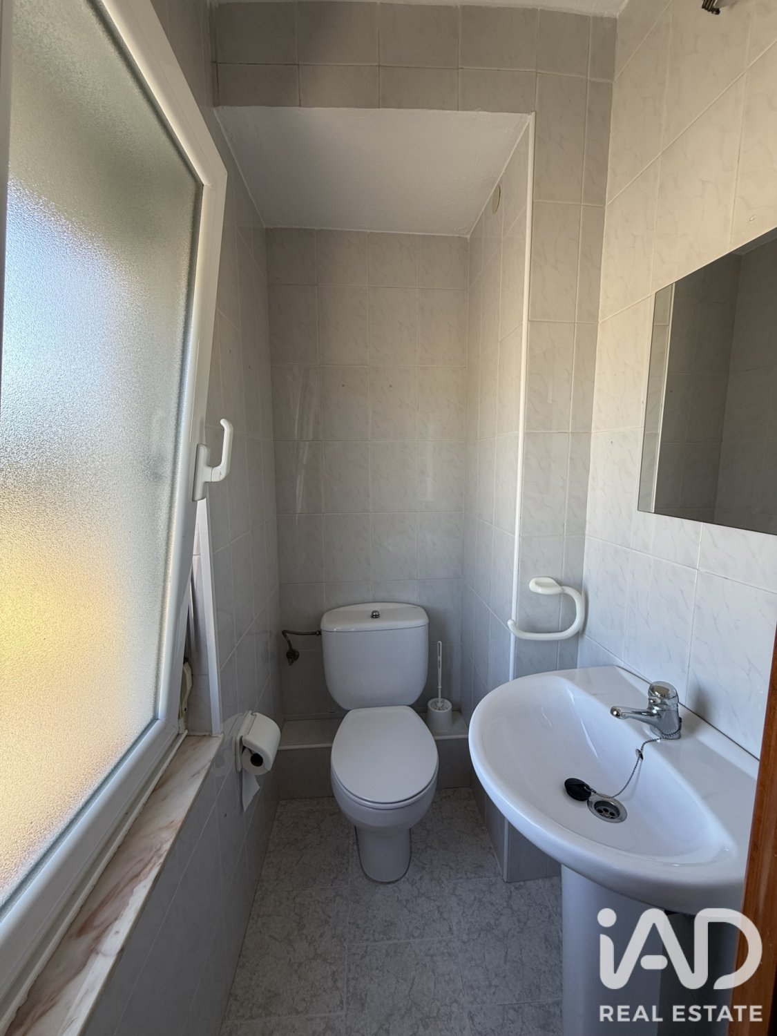 Talo Garrafe de Torio, Leon, Espanja 3 makuuhuonetta, 354 m2 No. 187998