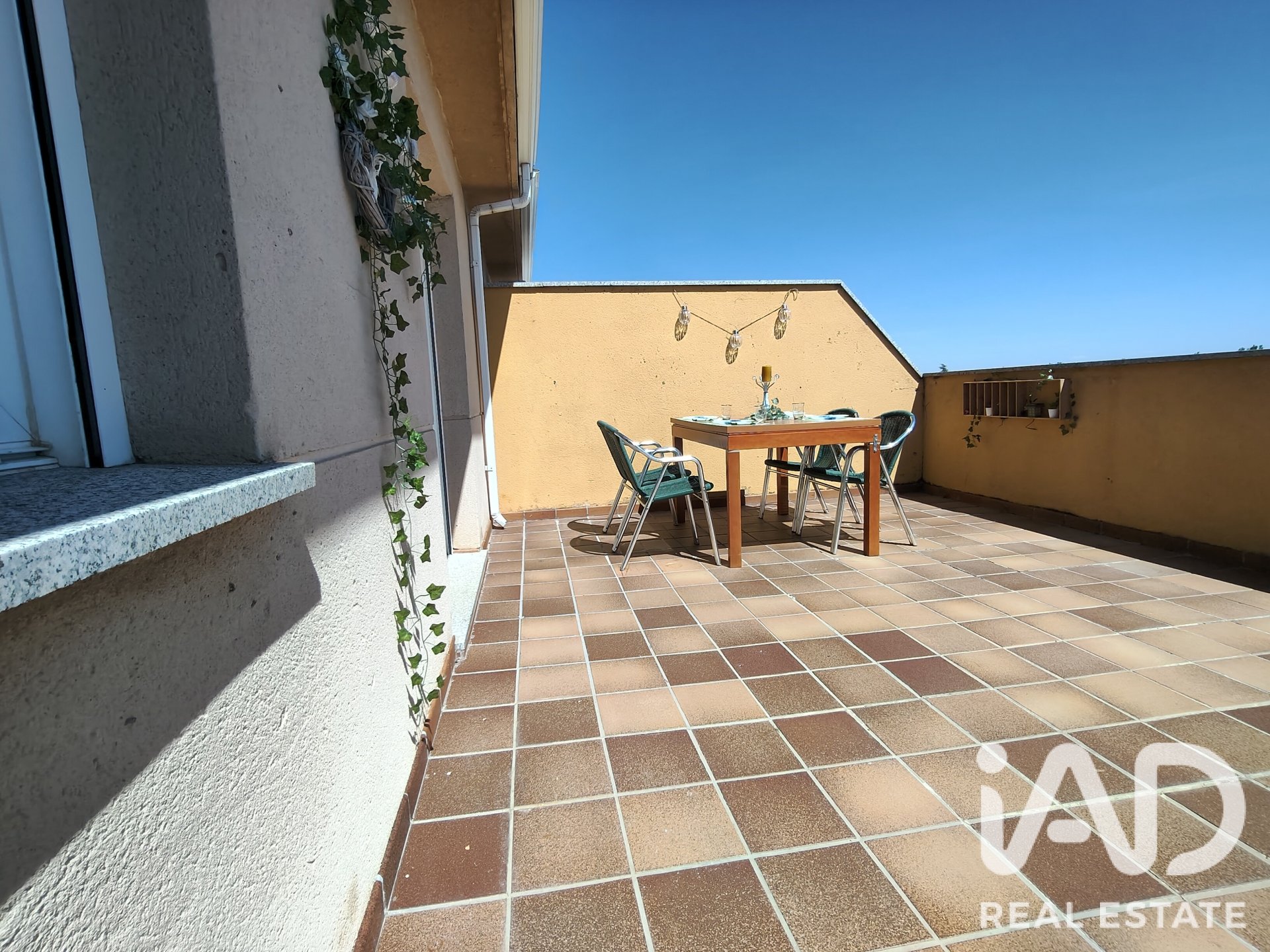 Penthouse in Santa Marta de Tormes, Salamanca, Spain 3 bedrooms,  No. 187997