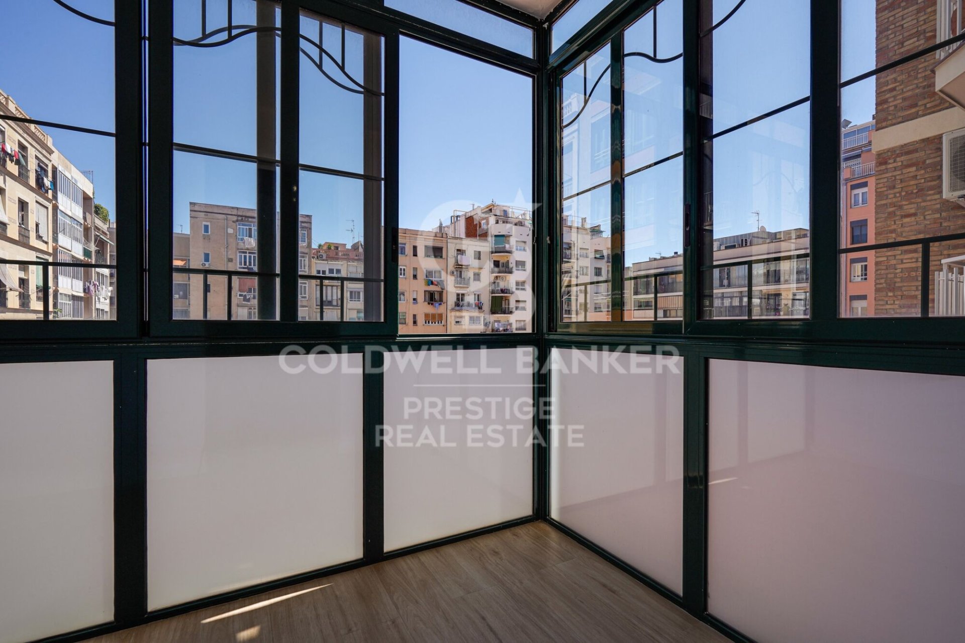 Wohnung in Barcelona, Spanien 3 Schlafzimmer, 82 m2 Nr. 157571