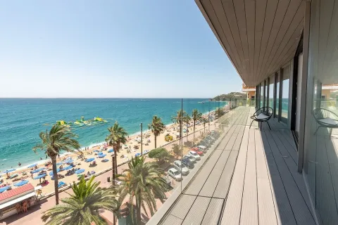 Apartamento en Lloret de Mar, Gerona, España 3 dormitorios,  No. 141264