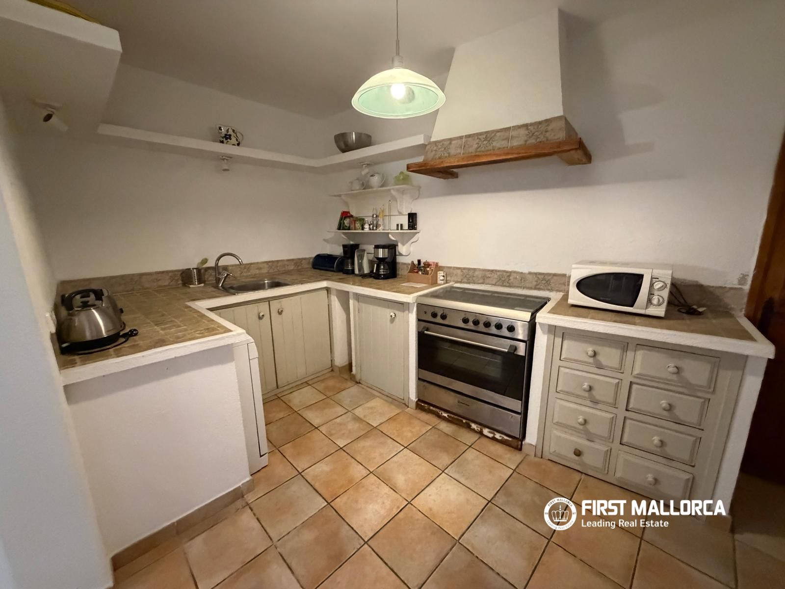 Huvila Pollenca, Mallorca, Espanja 6 makuuhuonetta, 442 m2 No. 196353