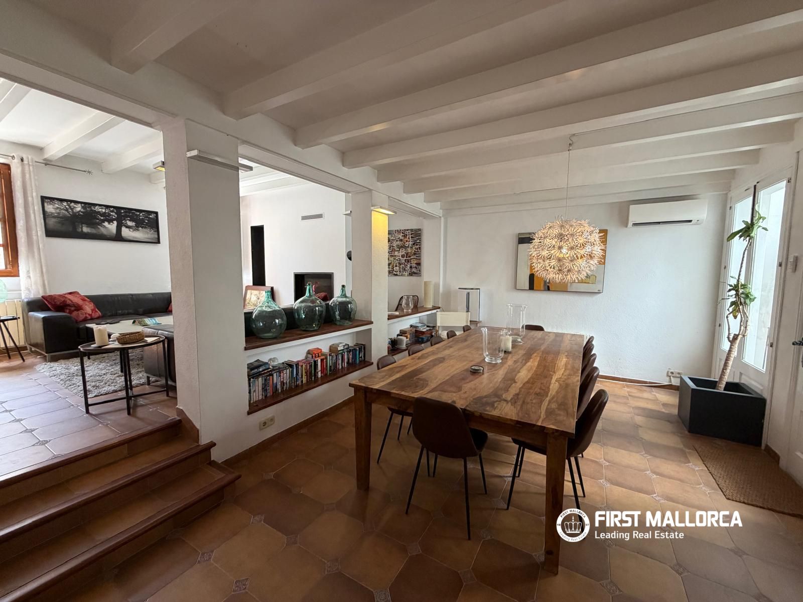Huvila Pollenca, Mallorca, Espanja 6 makuuhuonetta, 442 m2 No. 196353