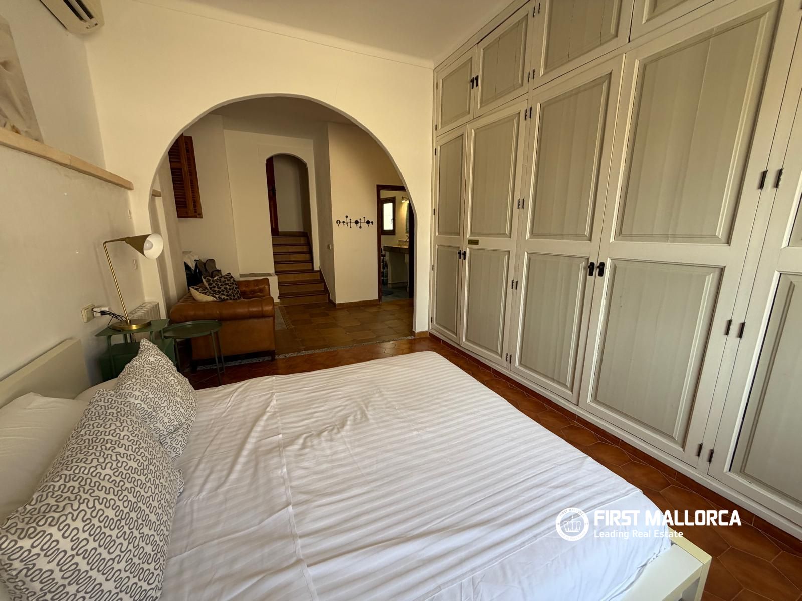 Huvila Pollenca, Mallorca, Espanja 6 makuuhuonetta, 442 m2 No. 196353