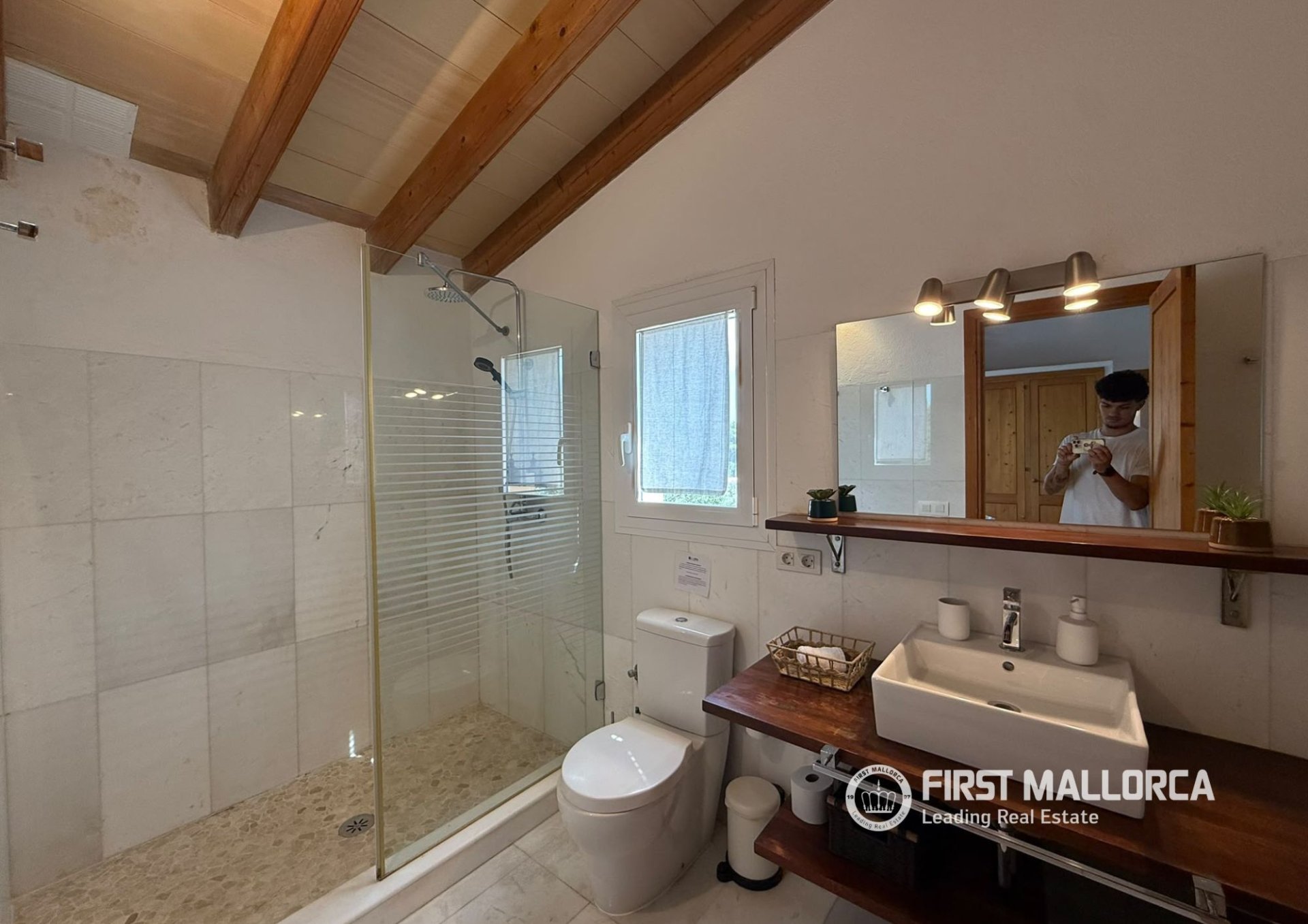 Villa in Pollenca, Mallorca, Spain 5 bedrooms, 226 sq.m. No. 196355