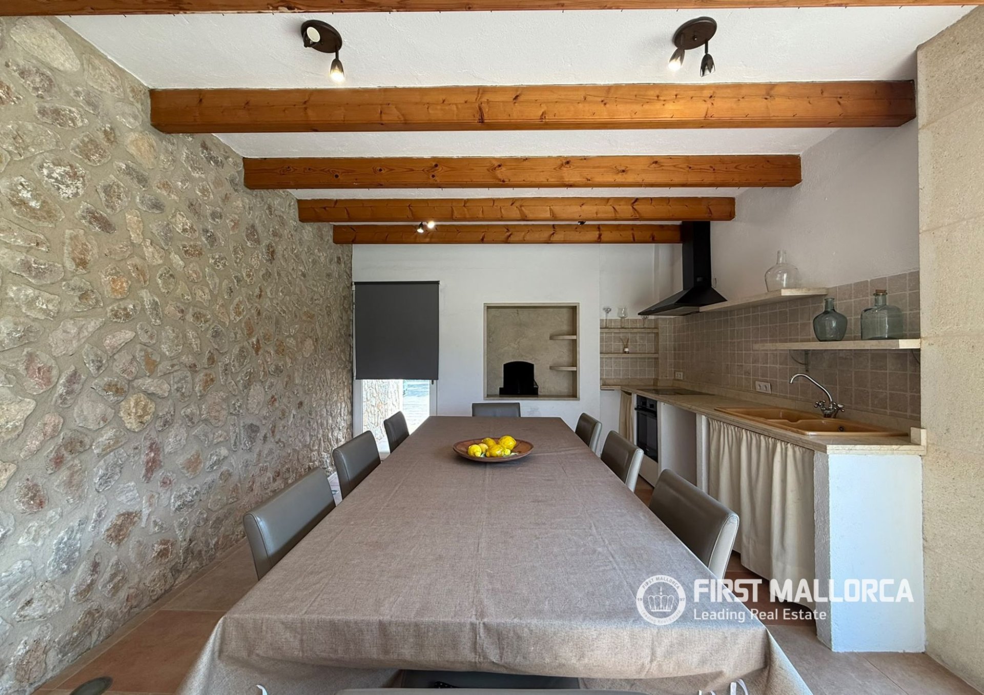 Villa in Pollenca, Mallorca, Spain 5 bedrooms, 226 sq.m. No. 196355