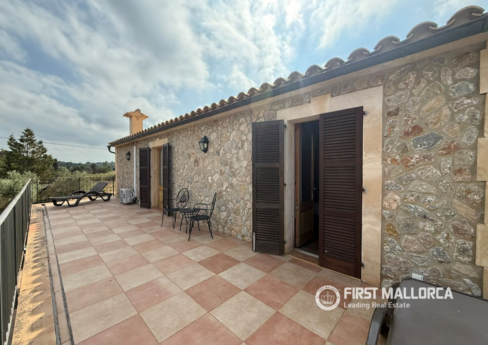 Villa in Pollenca, Mallorca, Spain 5 bedrooms, 226 sq.m. No. 196355