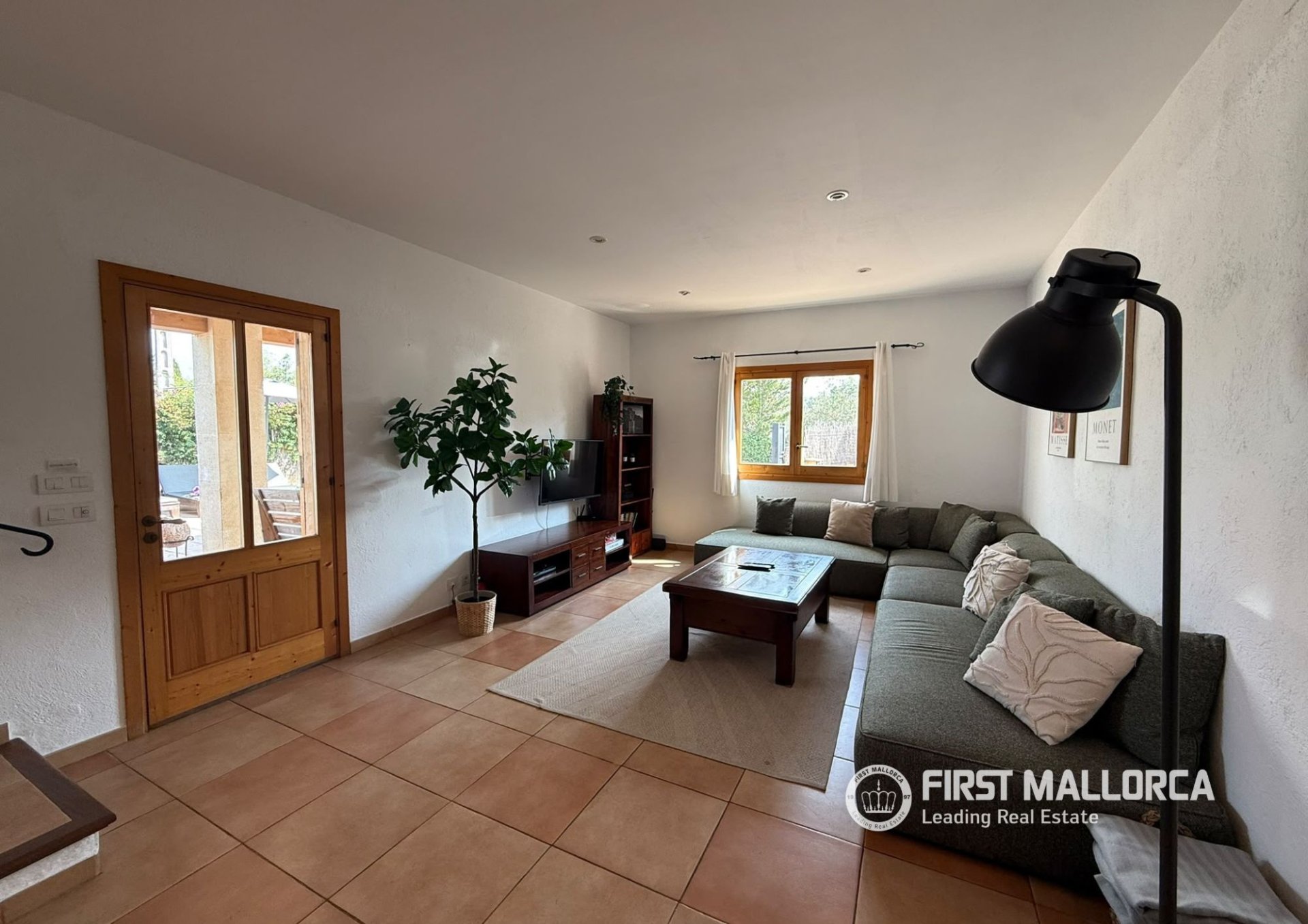Villa in Pollenca, Mallorca, Spain 5 bedrooms, 226 sq.m. No. 196355