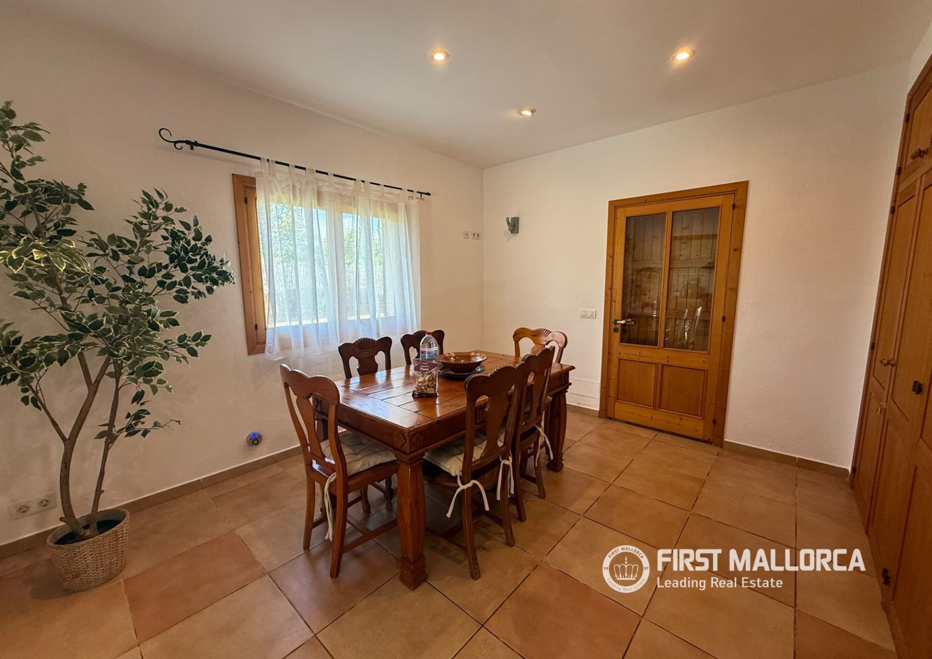 Villa in Pollenca, Mallorca, Spain 5 bedrooms, 226 sq.m. No. 196355