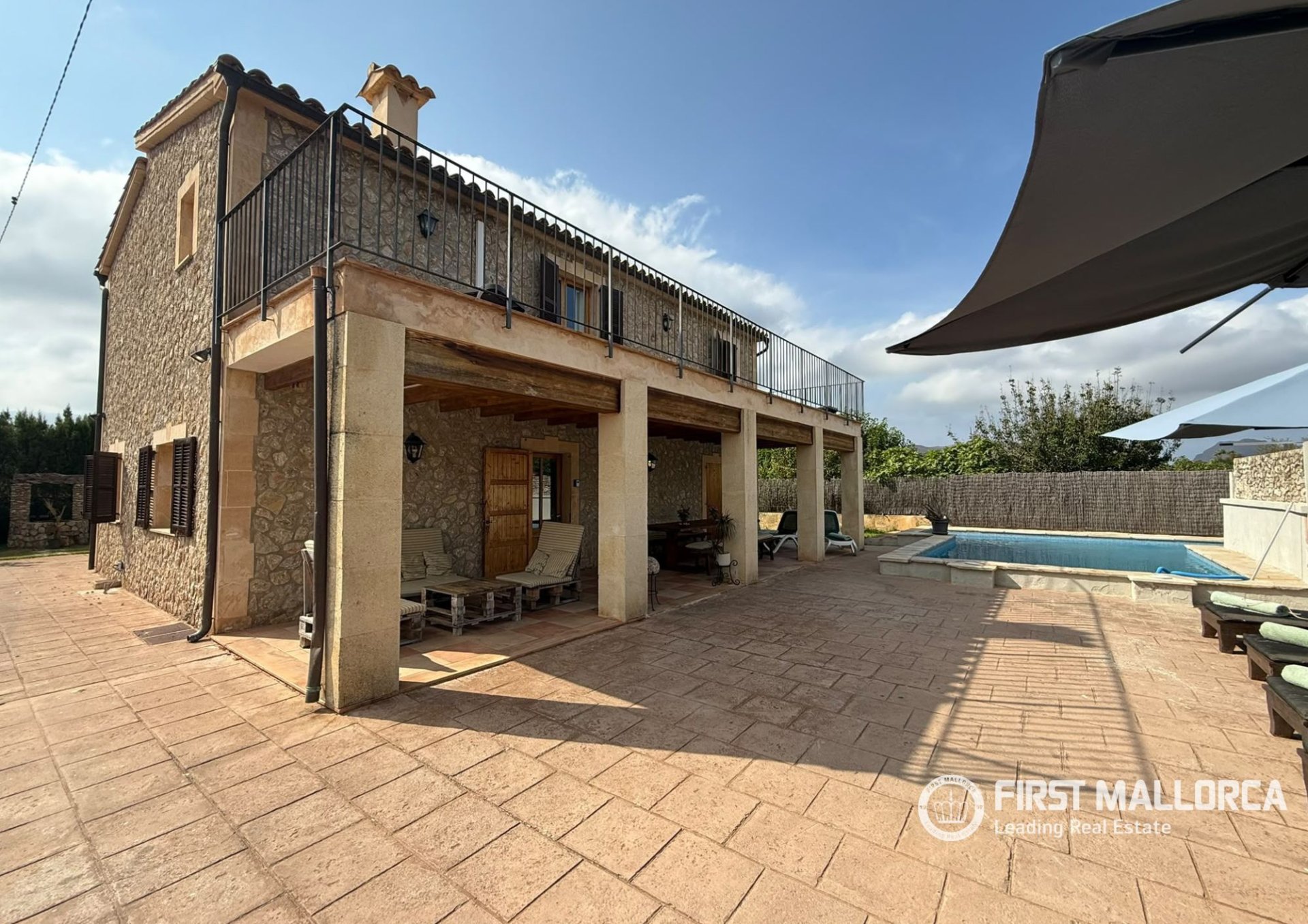 Villa in Pollenca, Mallorca, Spain 5 bedrooms, 226 sq.m. No. 196355