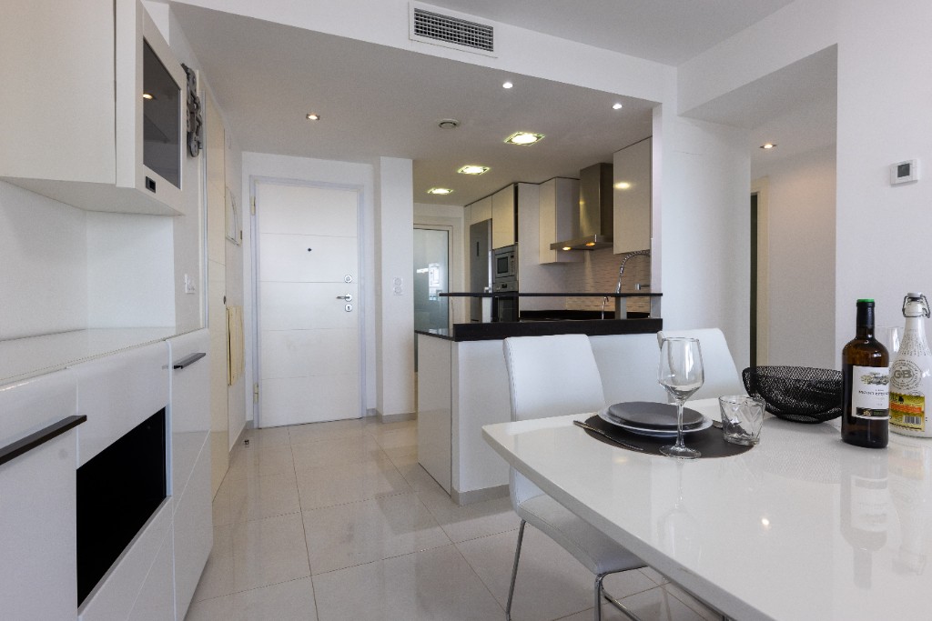 Квартира в Пунта Прима, Аликанте, Испания 2 спальни, 74м2 №145277