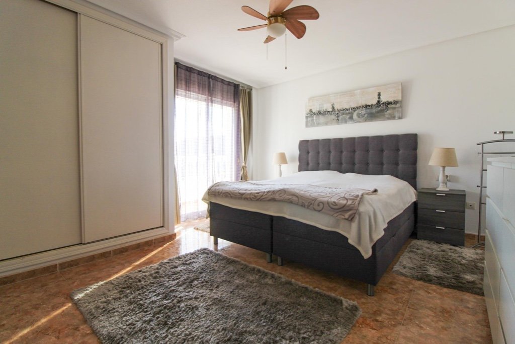 Villa en Cabo Roig, Alicante, España 3 dormitorios, 135 m2 No. 145282