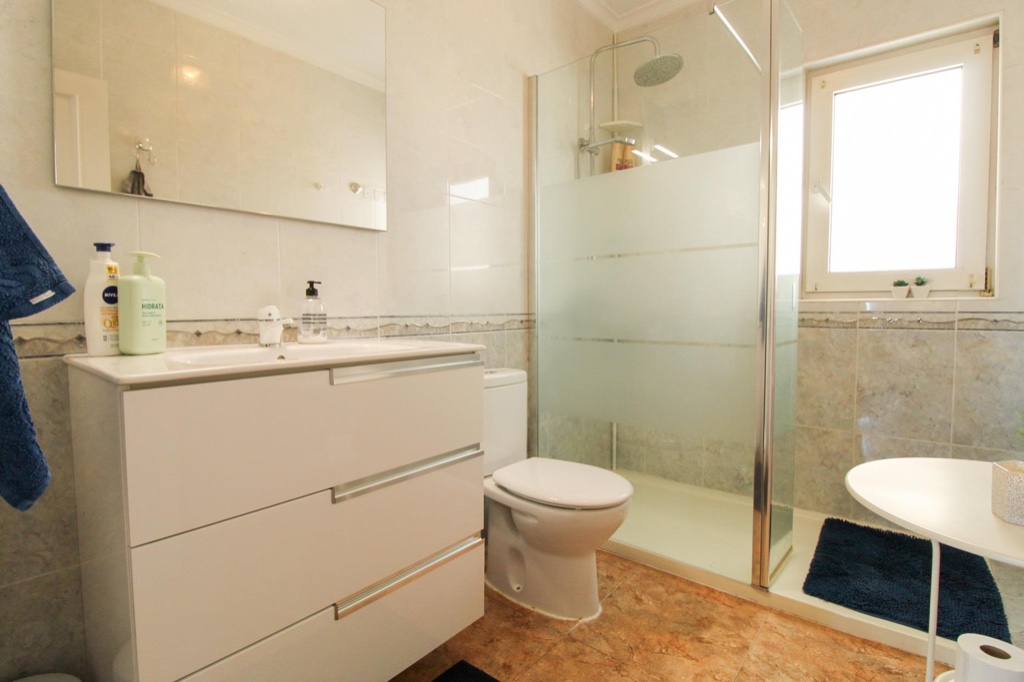 Villa en Cabo Roig, Alicante, España 3 dormitorios, 135 m2 No. 145282
