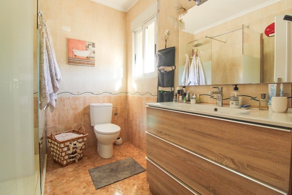 Villa en Cabo Roig, Alicante, España 3 dormitorios, 135 m2 No. 145282