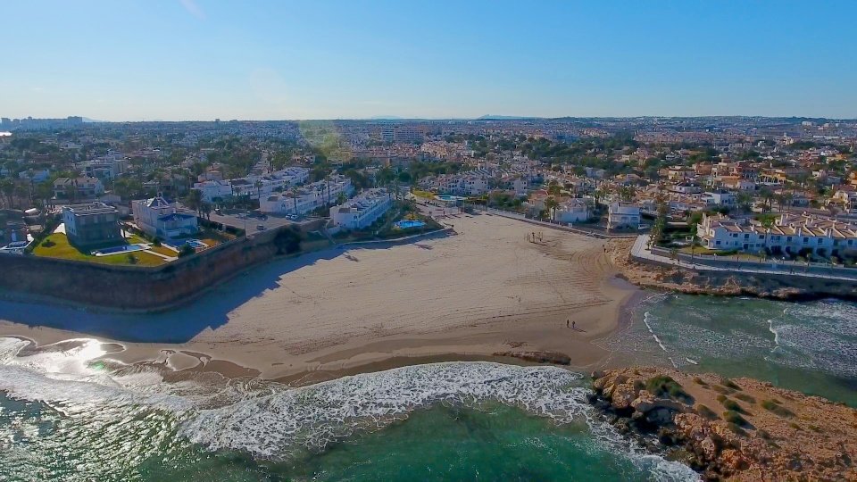 Villa en Cabo Roig, Alicante, España 3 dormitorios, 135 m2 No. 145282
