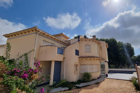 Villa en Las Ramblas, Alicante, España 4 dormitorios, 220 m2 No. 145280