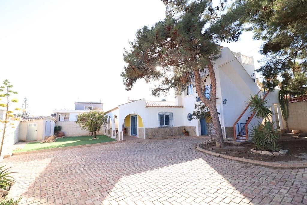 Villa Los Dolses, Alicante, Spānijā 3 istabas, 115 m2 Nr. 145278