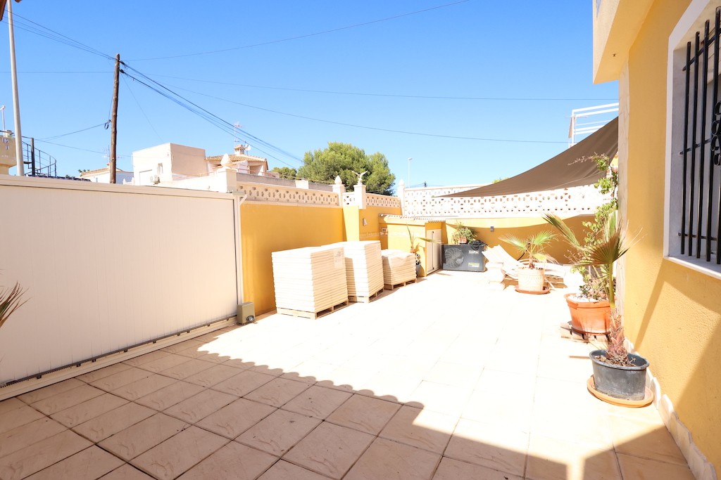 Villa Cabo Roig, Alicante, Spānijā 4 istabas, 129 m2 Nr. 145279