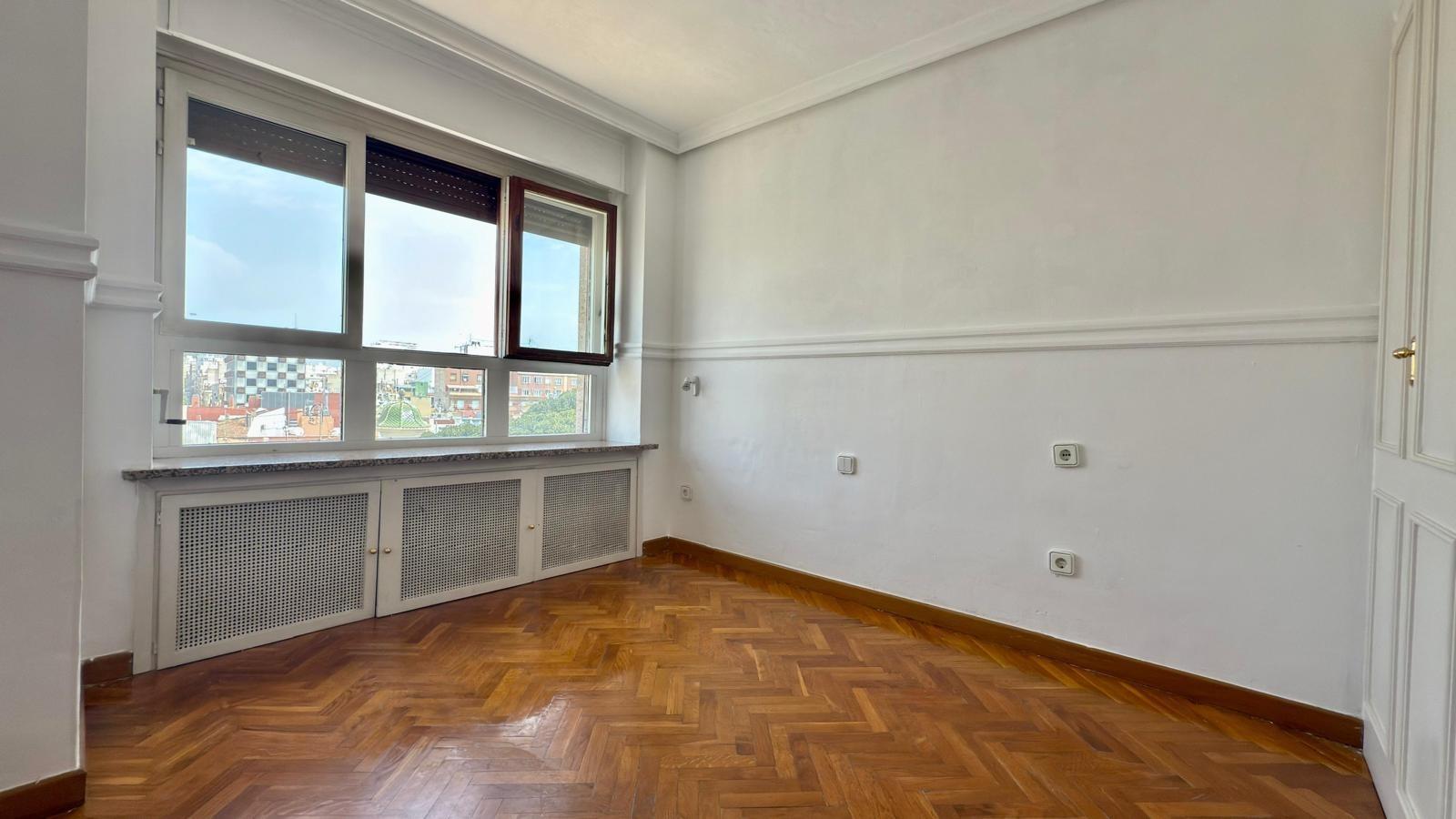 Penthouse in Alicante, Spain 6 bedrooms, 391 sq.m. No. 165604