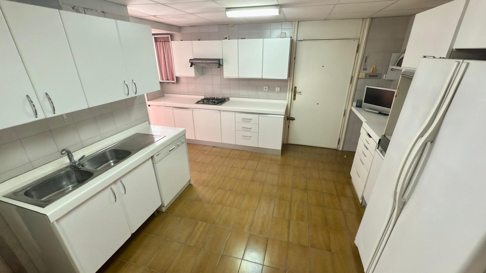Penthouse in Alicante, Spain 6 bedrooms, 391 sq.m. No. 165604