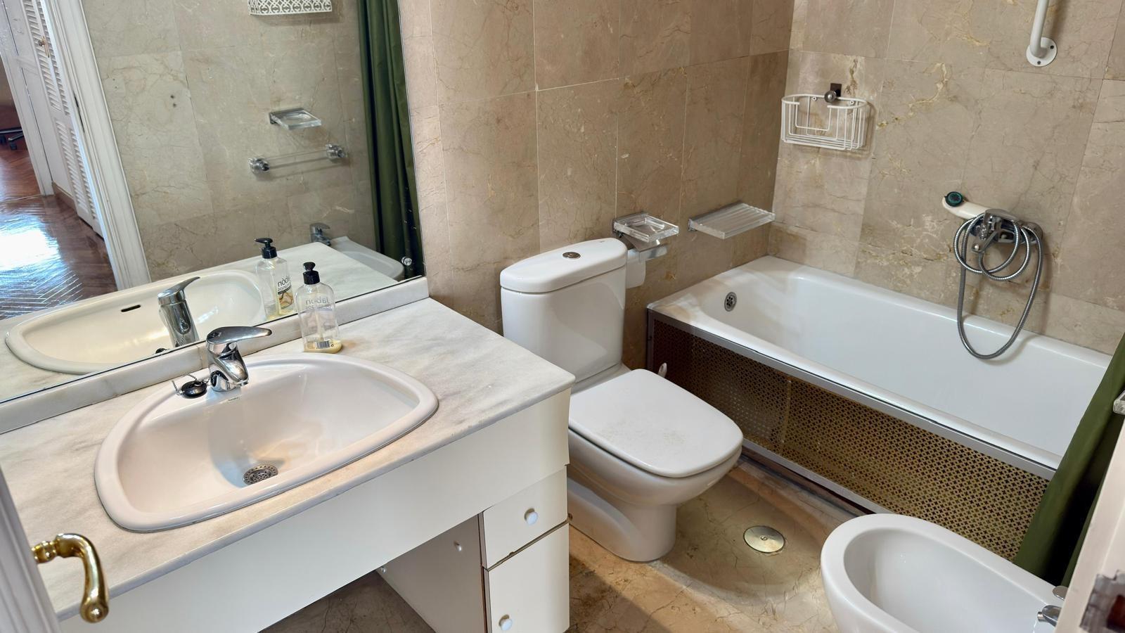 Penthouse in Alicante, Spain 6 bedrooms, 391 sq.m. No. 165604