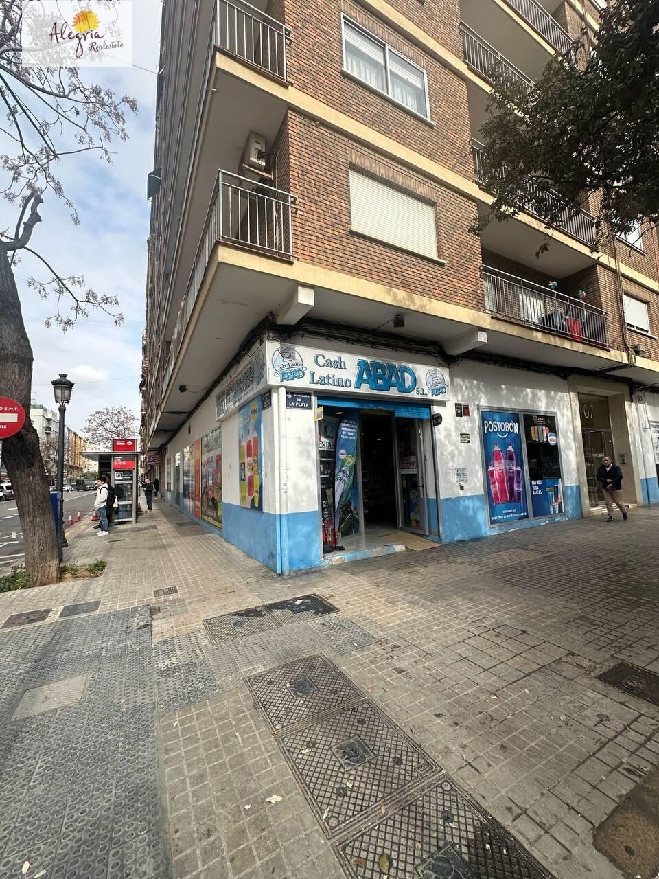 Commercial property in Valencia, Spain 415 sq.m. No. 165605