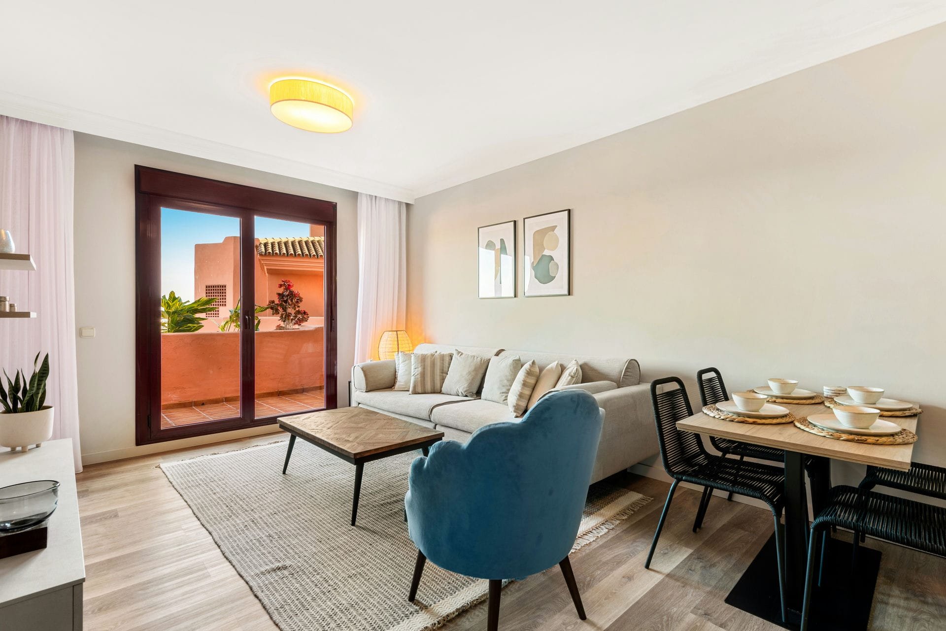 Bungalow in Benahavis, Malaga, Spain 1 bedroom, 70 sq.m. No. 137048