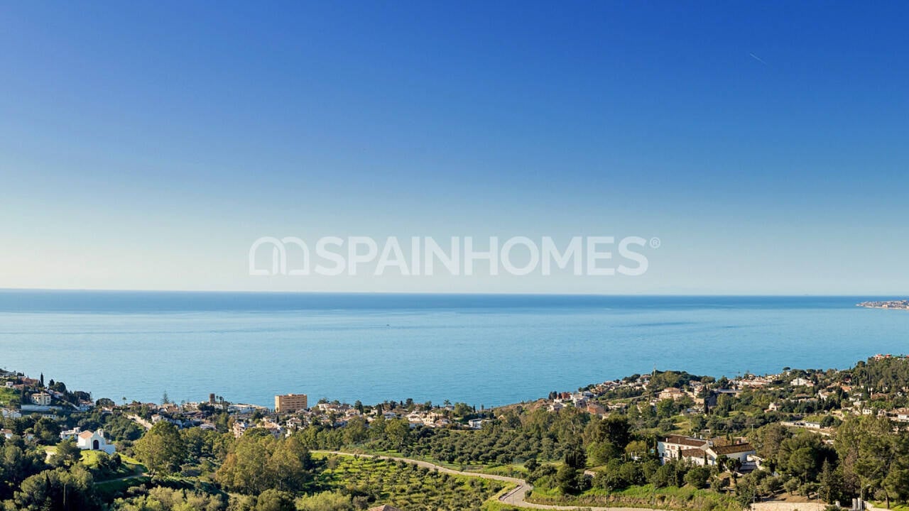 Villa a Benalmadena, Malaga, Spagna 4 camere da letto, 191 mq. N° 48347