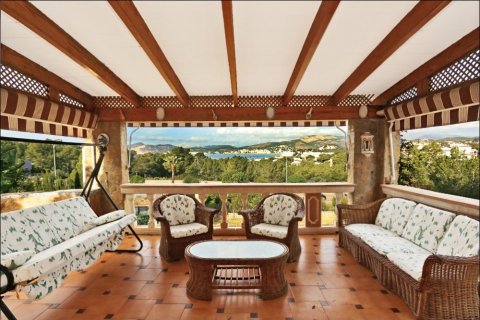 Huvila Santa Ponsa, Mallorca, Espanja 5 makuuhuonetta, 450 m2 No. 103888