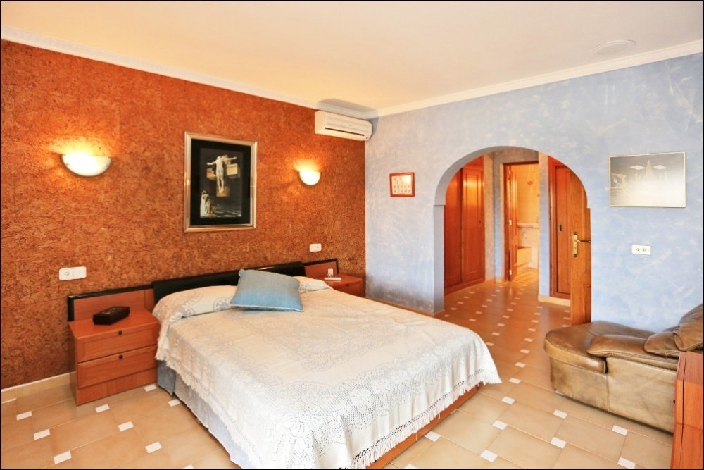 Villa en Santa Ponsa, Mallorca, España 5 dormitorios, 450 m2 No. 103888