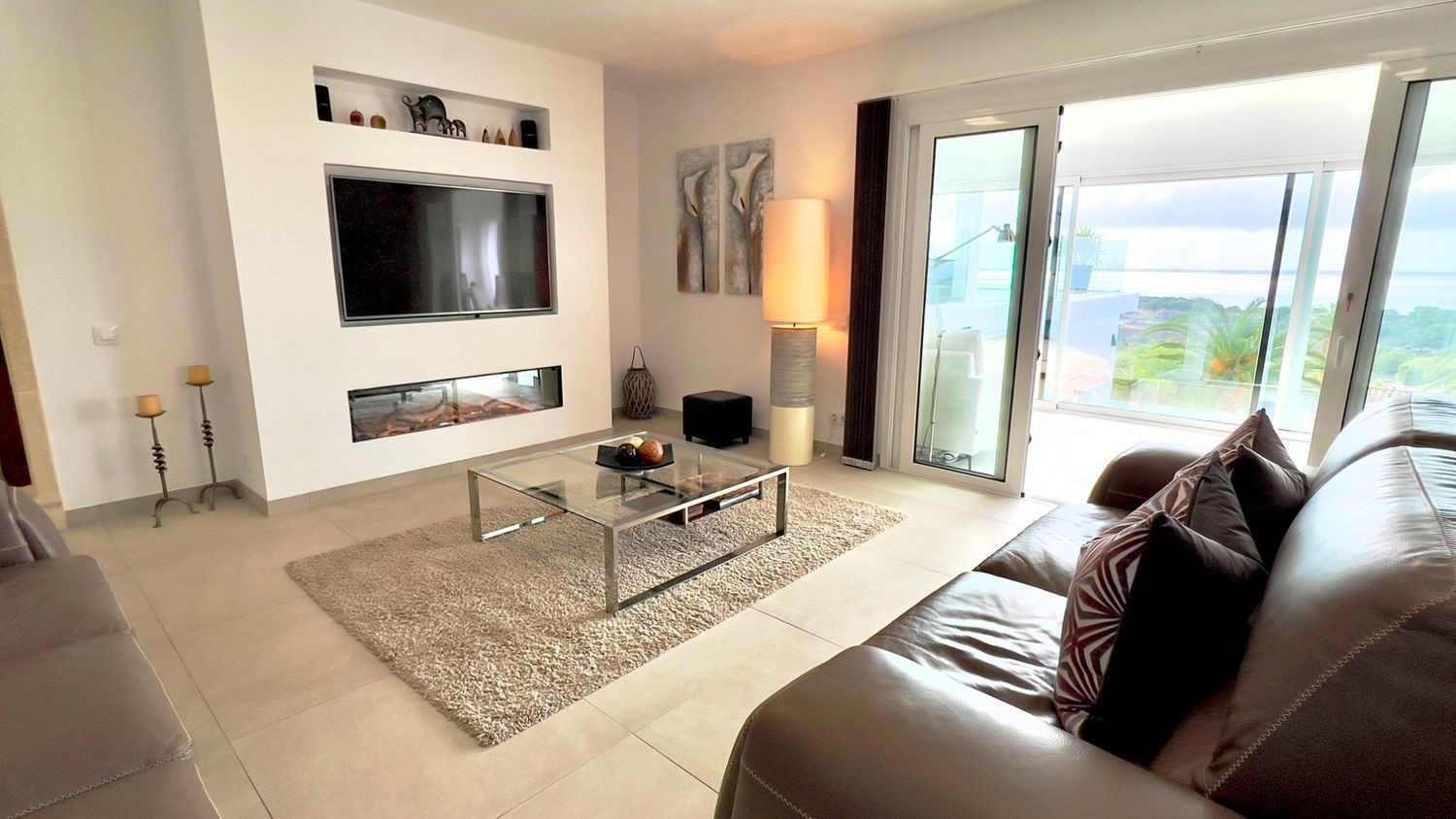 Villa a Moraira, Alicante, Spagna 5 camere da letto, 205 mq. N° 180786