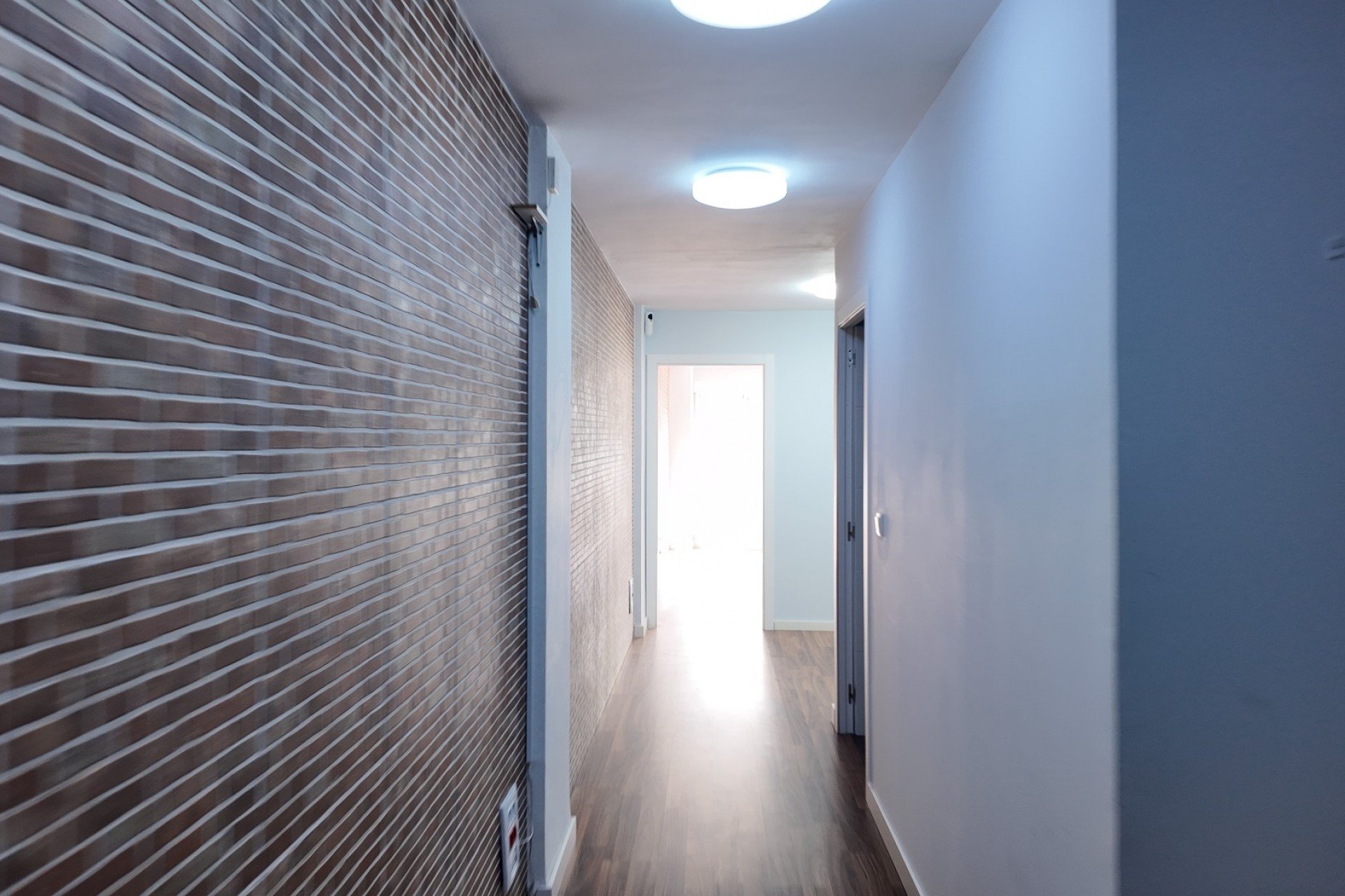 Gewerbeimmobilien in Alicante, Spanien 3 Schlafzimmer, 89 m2 Nr. 148622