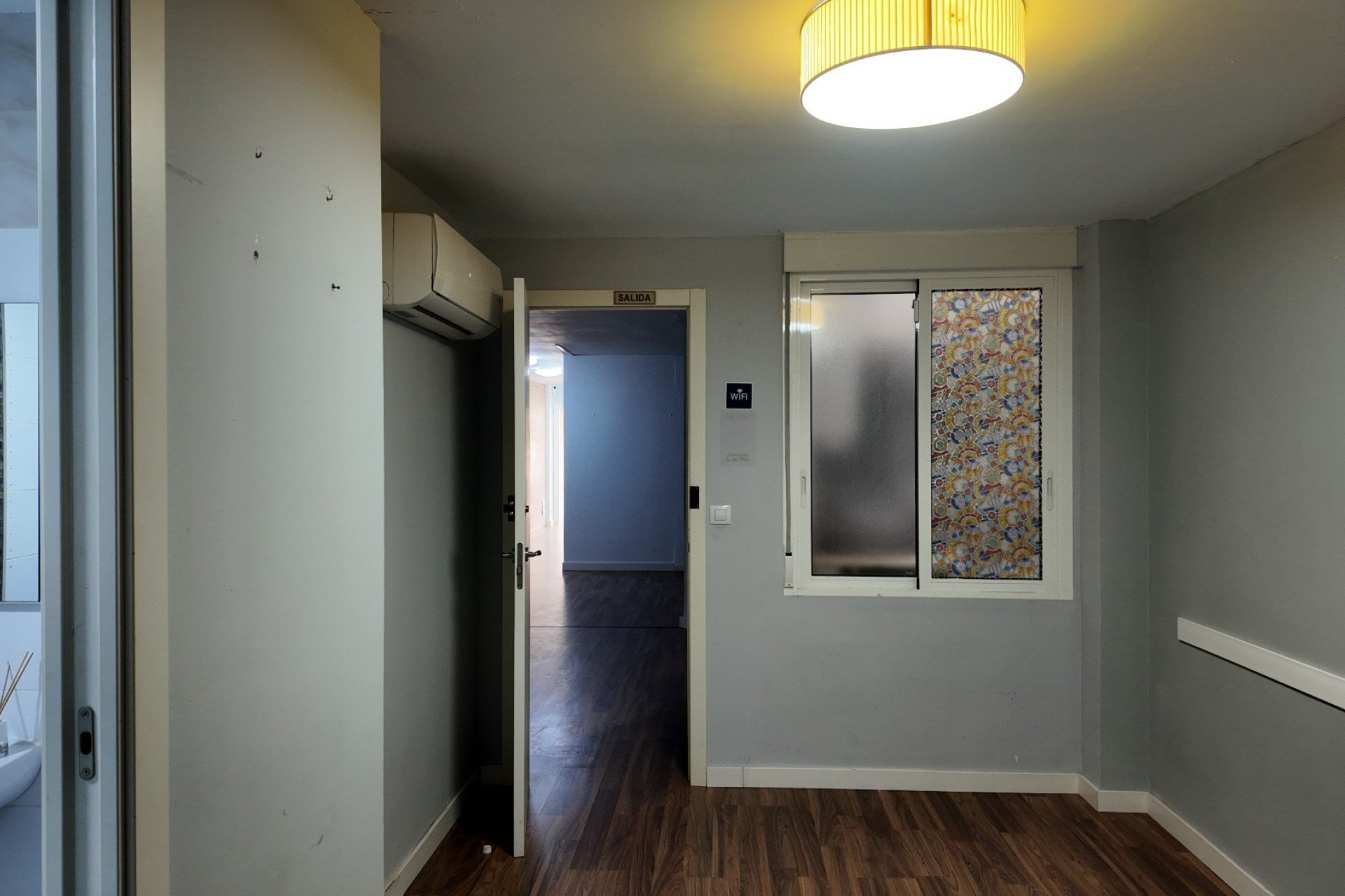 Gewerbeimmobilien in Alicante, Spanien 3 Schlafzimmer, 89 m2 Nr. 148622