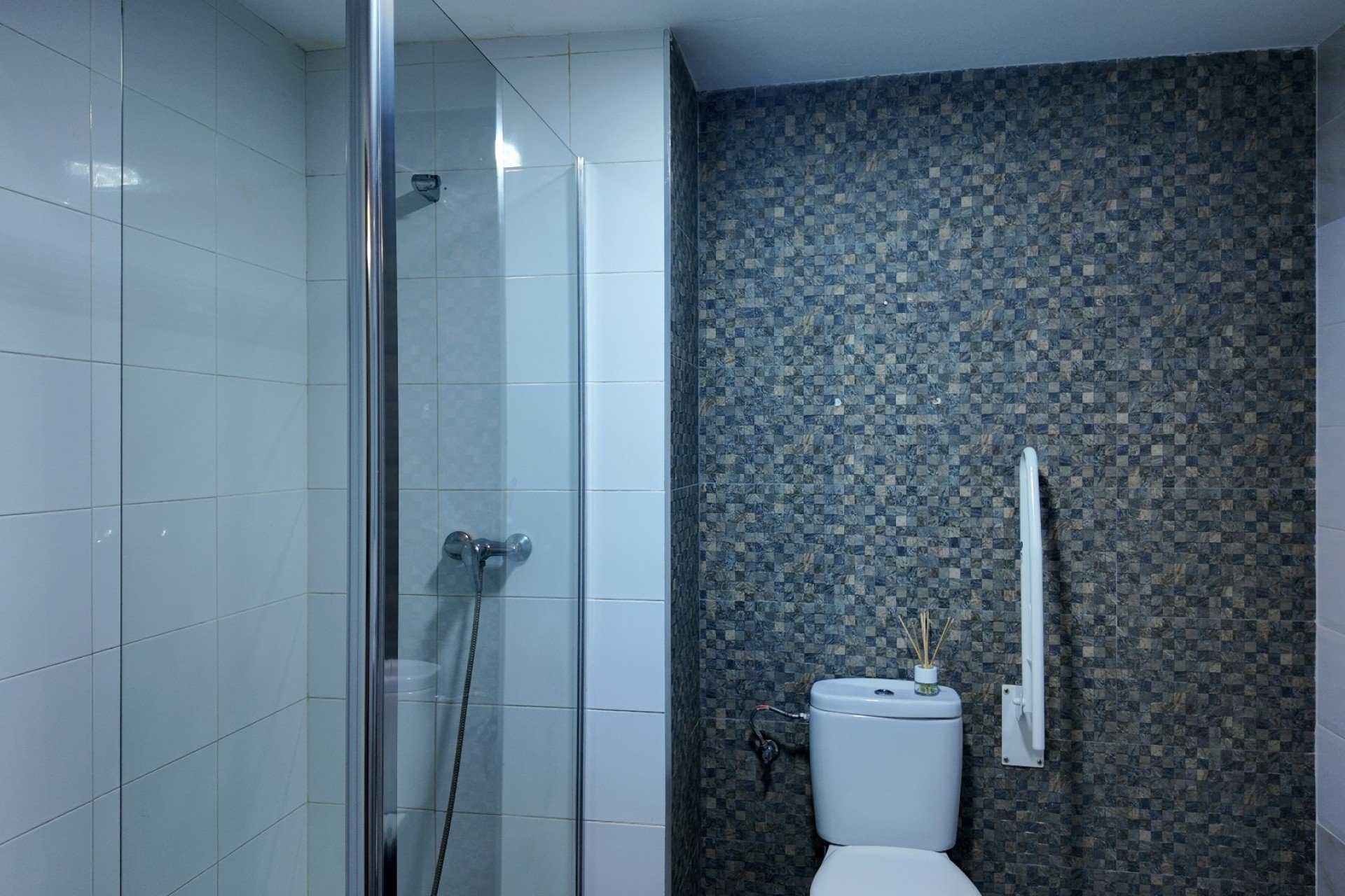 Gewerbeimmobilien in Alicante, Spanien 3 Schlafzimmer, 89 m2 Nr. 148622