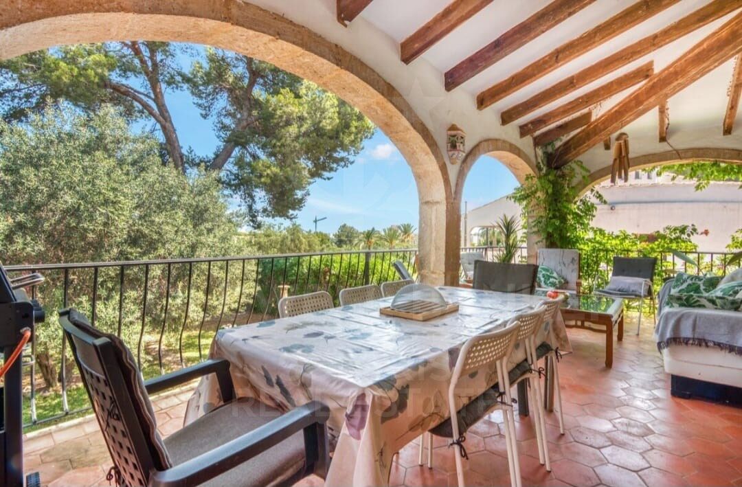 Villa in Javea, Alicante, Spain 4 bedrooms, 235 sq.m. No. 160478