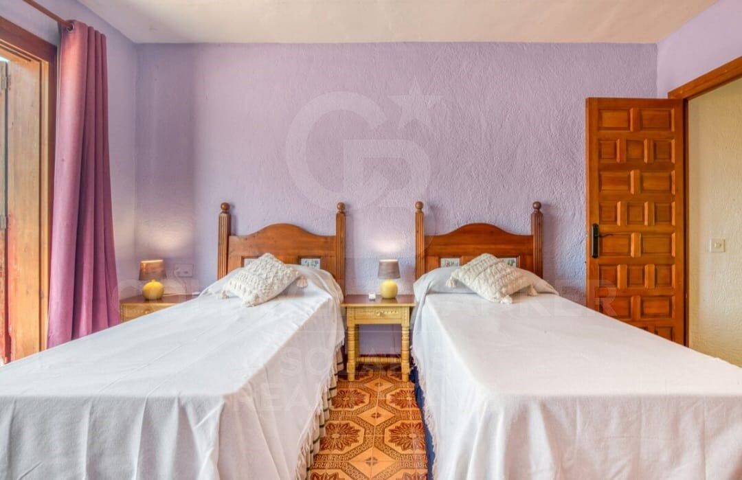 Villa in Javea, Alicante, Spain 4 bedrooms, 235 sq.m. No. 160478