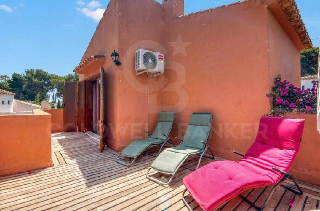 Villa in Javea, Alicante, Spain 4 bedrooms, 235 sq.m. No. 160478