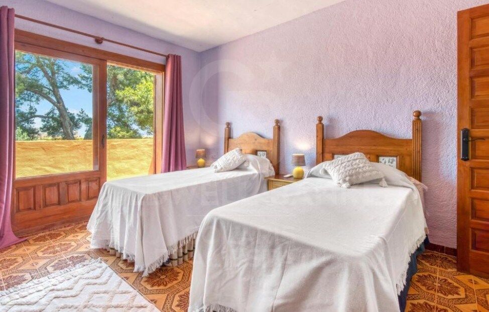 Villa in Javea, Alicante, Spain 4 bedrooms, 235 sq.m. No. 160478